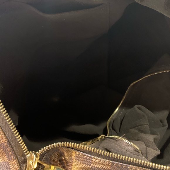 Authentic Louis Vuitton 🚫SOLD LOCAL🚫 - Picture 13 of 16